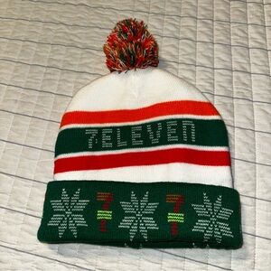 2023 7-Eleven Christmas Winter Cap‎ Beanie Hat Vintage Retro Style